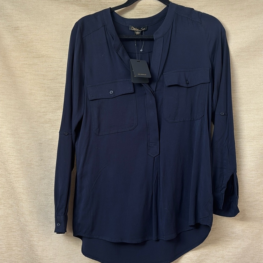 Dalia‎ Navy Blue 97 %Rayon 3% Spandex Long Sleeve Top NWT